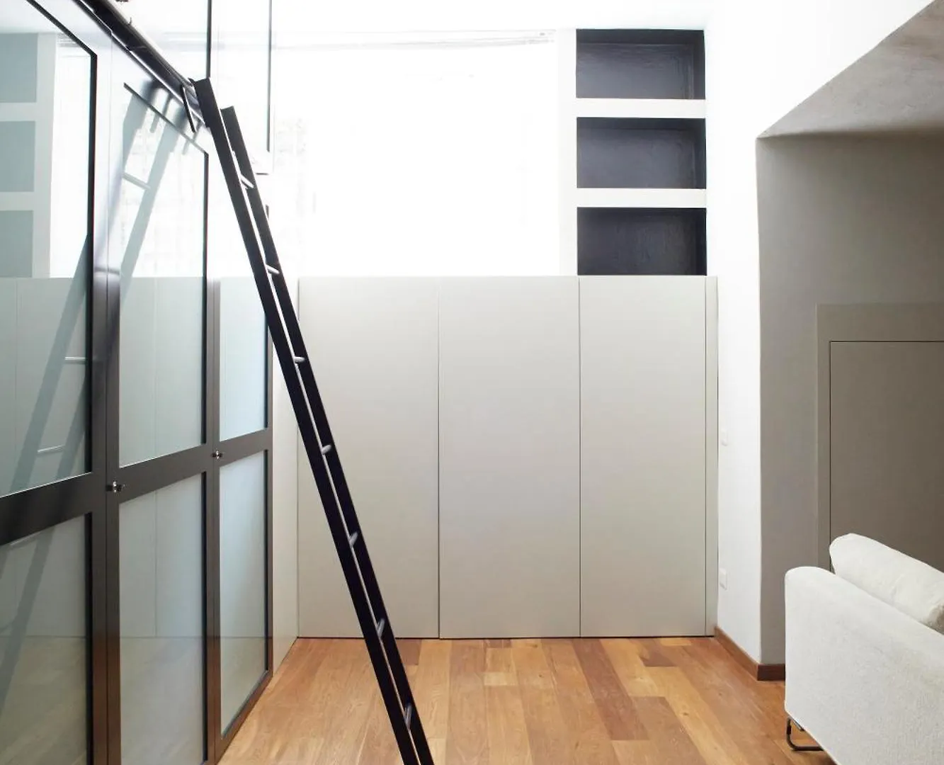 Luxury Apartment - Zona Bocconi Milan 0*,  Italy