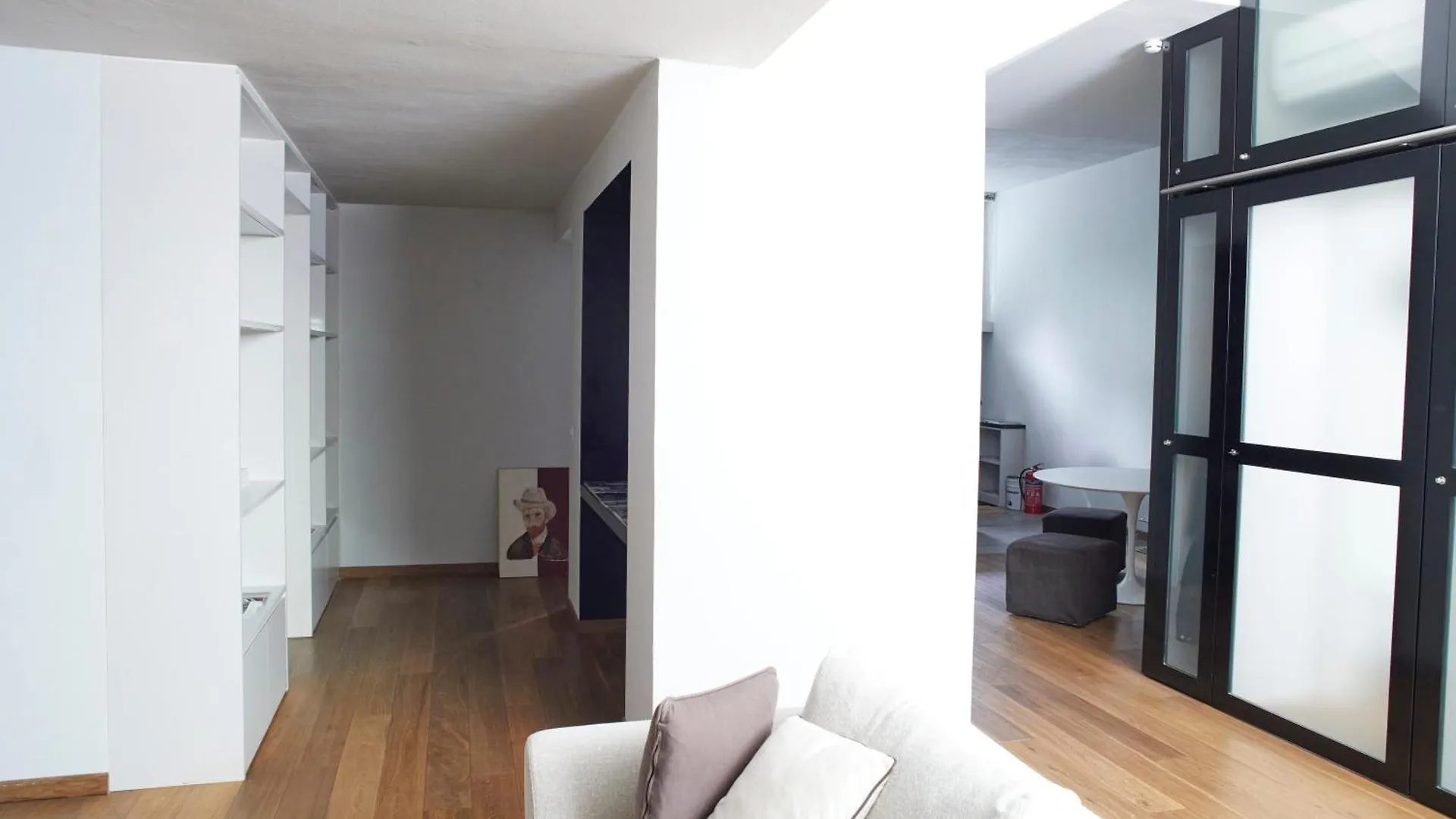 Luxury Apartment - Zona Bocconi Milan 0*,  Italy